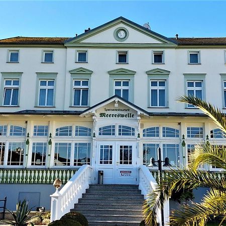 Hotel Meereswelle - Anno 1875 ゼーバート・ヘリングスドルフ エクステリア 写真