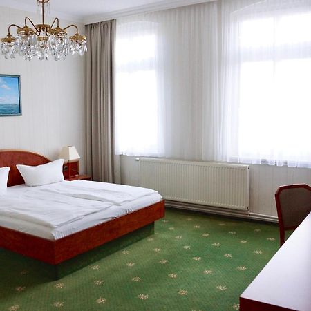 Hotel Meereswelle - Anno 1875 ゼーバート・ヘリングスドルフ エクステリア 写真