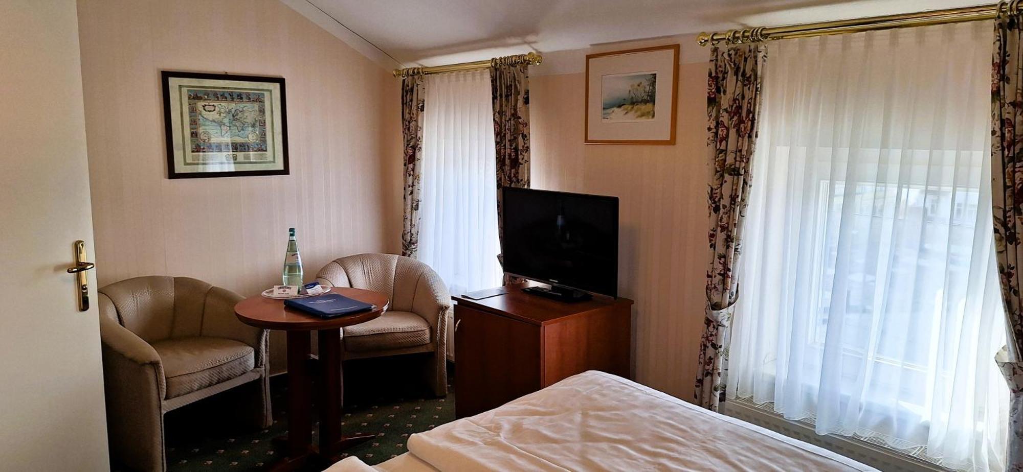 Hotel Meereswelle - Anno 1875 ゼーバート・ヘリングスドルフ エクステリア 写真
